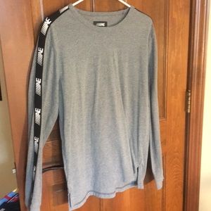 Long sleeve AE shirt